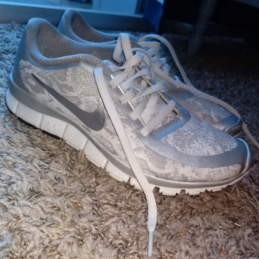 Vintage Nike Sneakers (Snake Skin) - Picture 3 of 6